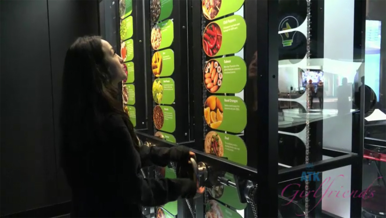 Mi Ha loves going on dates with you.